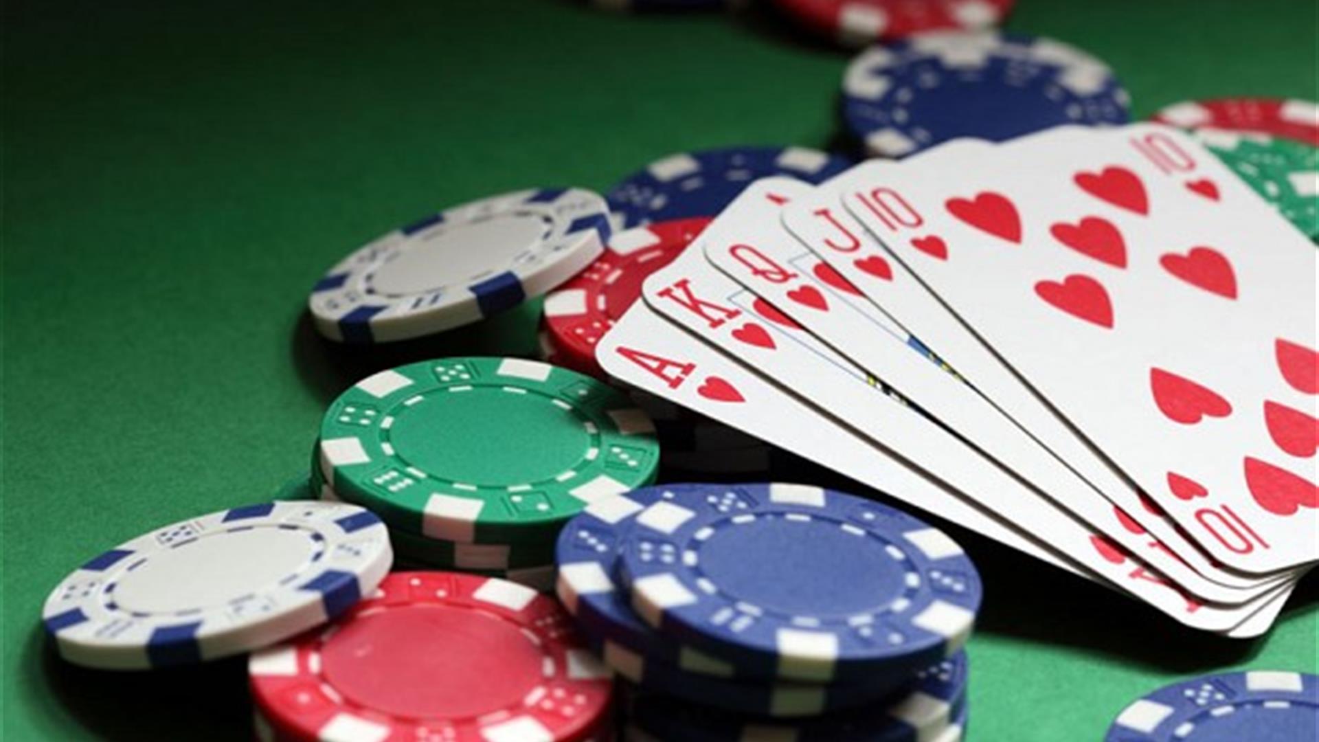 Gambling azzardo poker