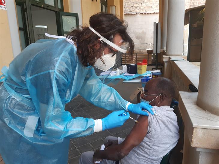 Le Vaccinazioni Alla Missione Di Speranza E Carità