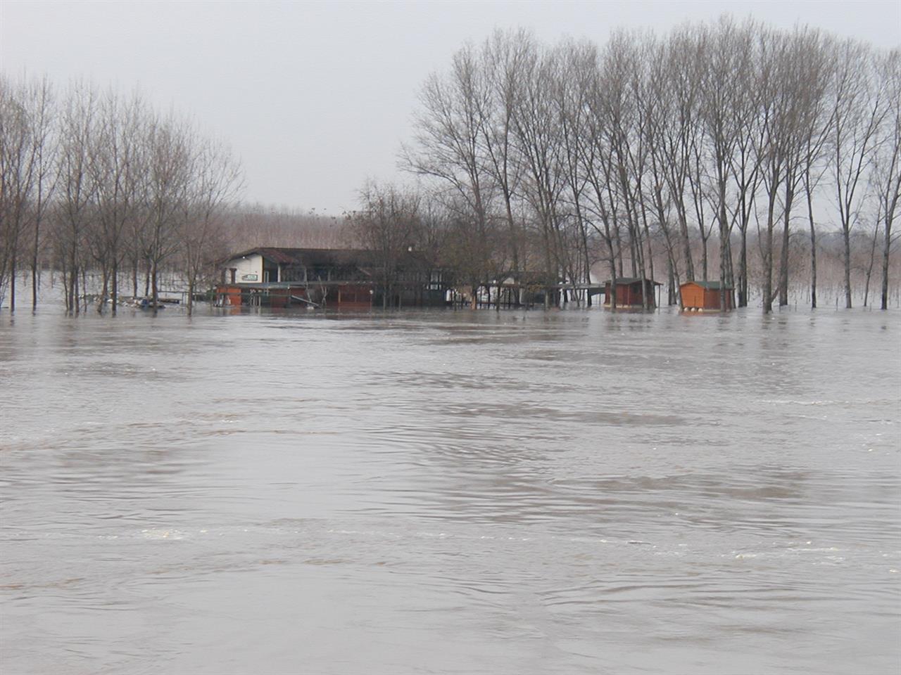 Alluvioni Piena Fiume Po Ostigila 2002(Mn)