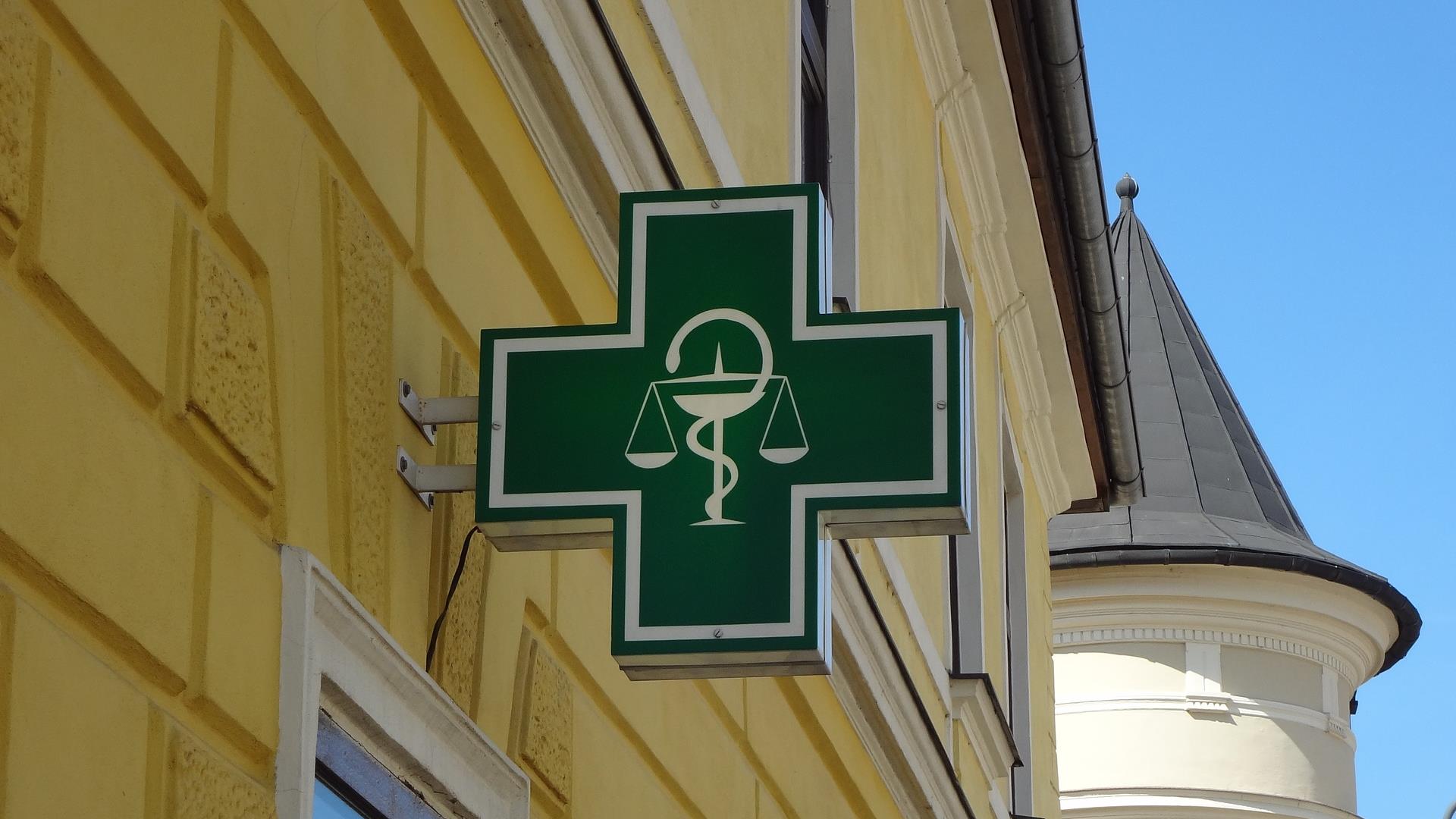 Logo Pharmacy I Ondrej Janovec Pixabay 
