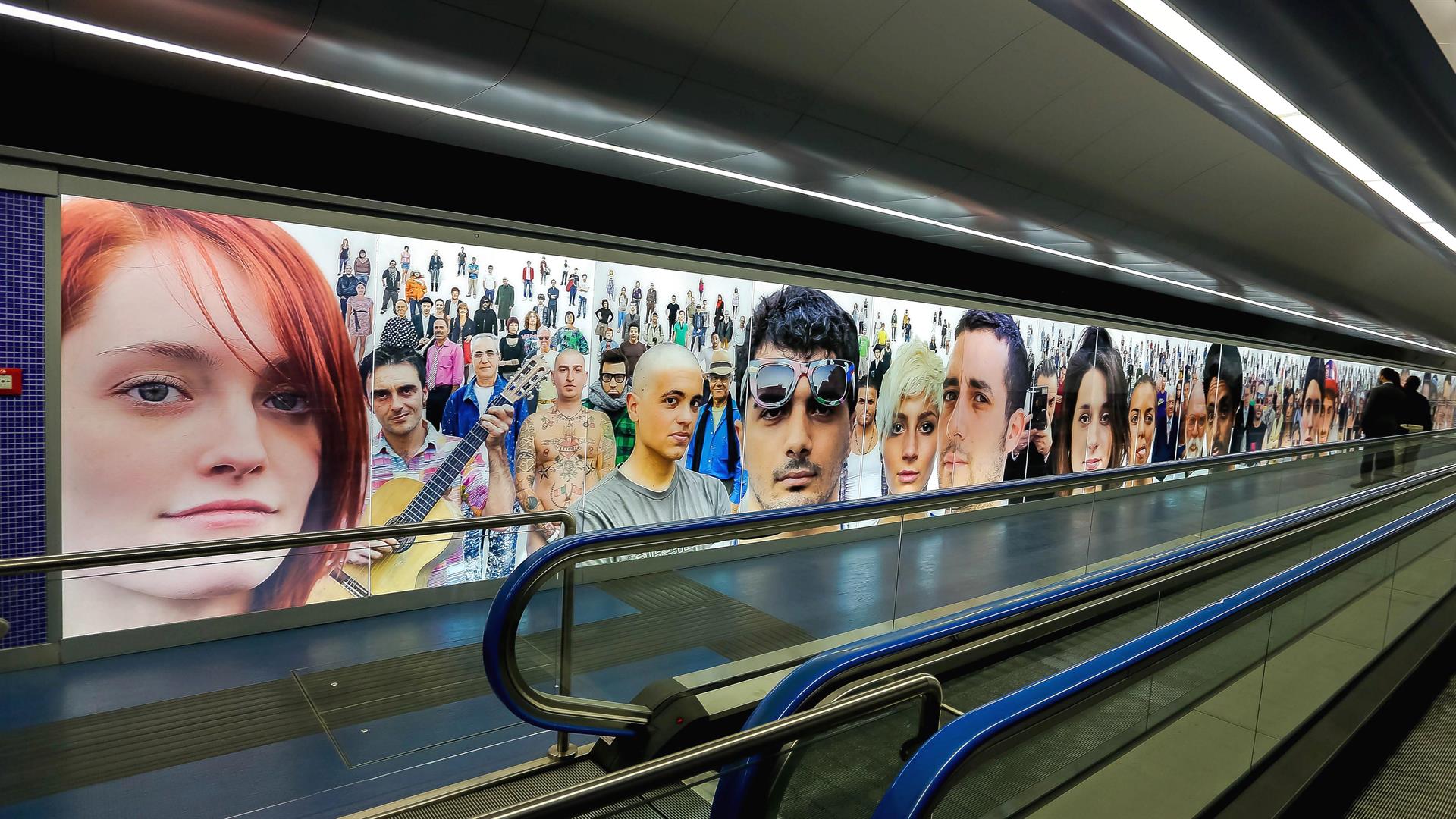 Napoli Metro Foto Di © Nuccio Goglia:Sintesi