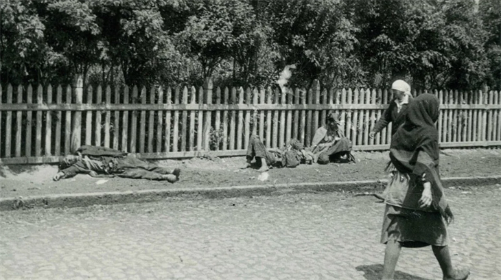 Contadini Affamati In Una Strada A Kharkiv, Ucraina, Nel 1933