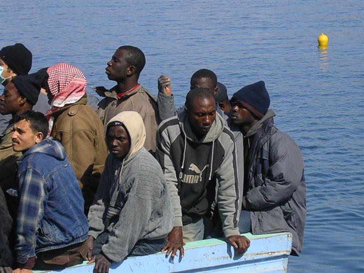 Sbarchi Di Immigrati Clandestini A Lampedusa