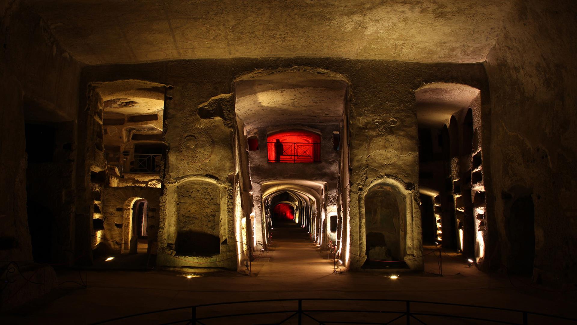 Catacombe Di Napoli